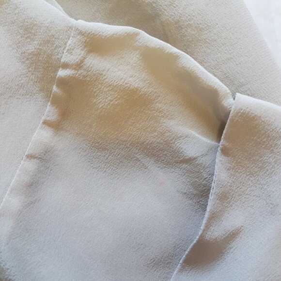 BCBG Maxazria Silk Jayne Abstract Print Short Sleeve Blouse Multi Color Top Sz S - Picture 5 of 10